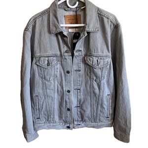 Levi’s Premium Big E Vintage Fit Denim Trucker Jacket NWT Men’s Medium Gray 0025